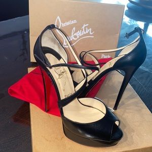 Christian louboutin cross me 150